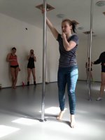 Pole dance Motýlek Ostrava - vysvětlování